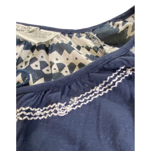 New Direction Womens Top 1X Boho Chic Embroidered w/Zig Zag Sleeves Navy Blue ** - Picture 6 of 12
